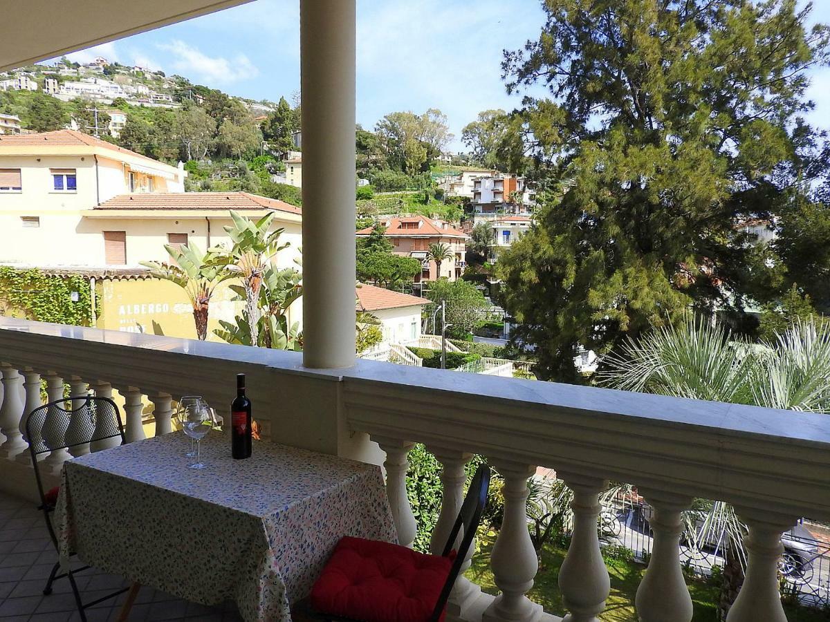 Villa Emma Ospedaletti Extérieur photo